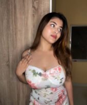 Call Girls In Nehru Place Delhi 8860005519 Escorts Service