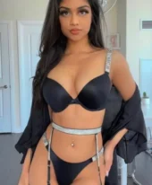 Emilía – Escort in Akureyri